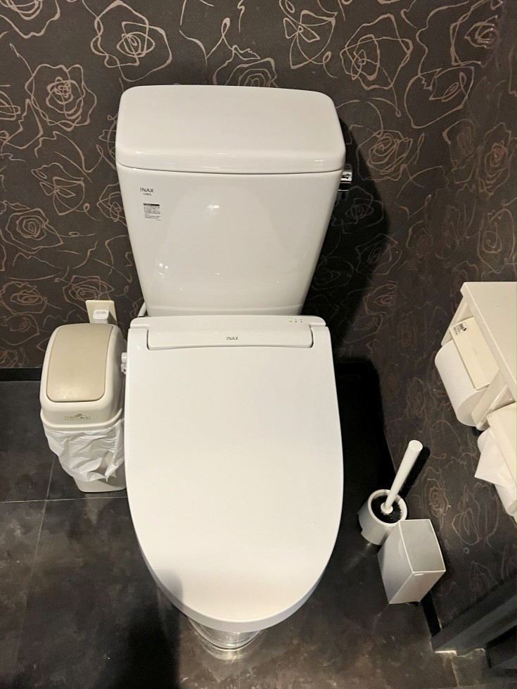 トイレ器具一式取替工事