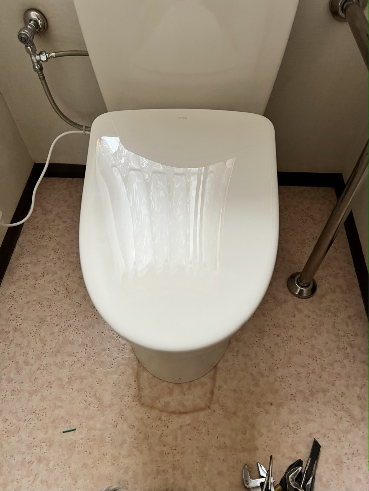 トイレ便座取替工事