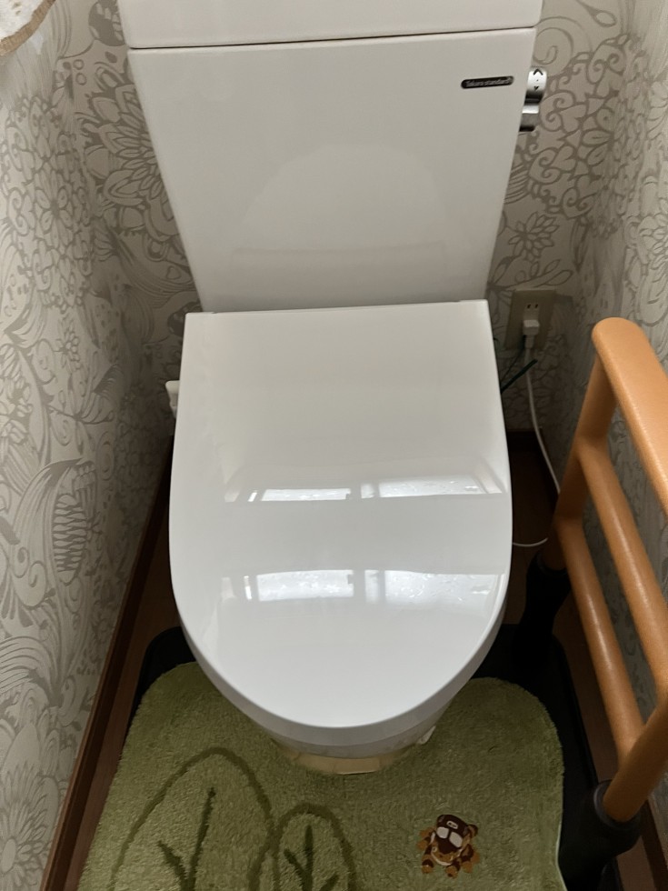トイレ便座取替工事
